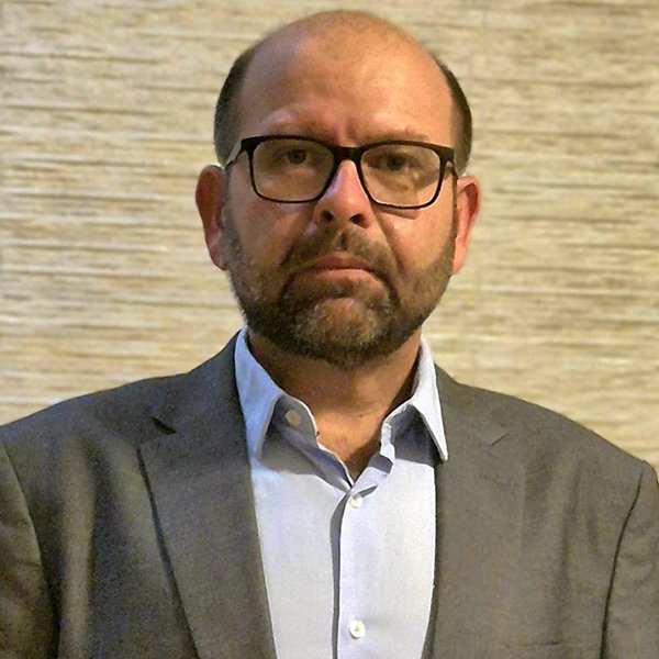<strong>Leonardo Saraiva</strong>